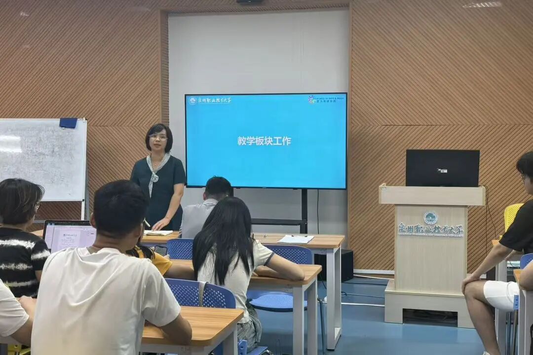 1B779