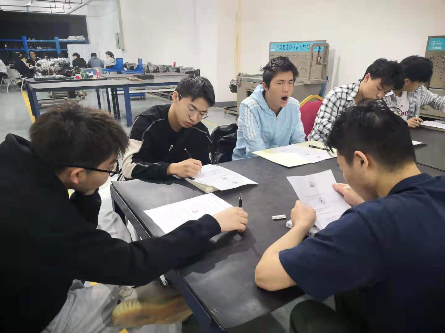 微信图片_20210418204559.jpg 微信图片_20210418204559.jpg