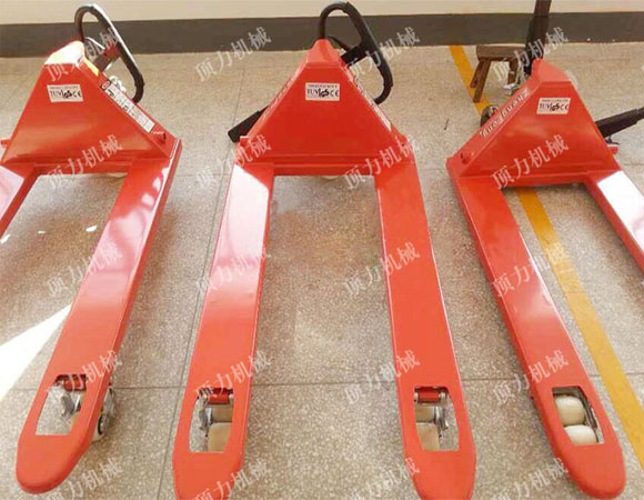 手动液压搬运车