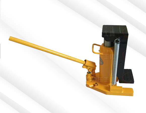 爪式千斤顶