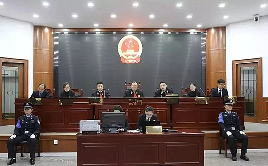 1.webp.jpg 1.webp.jpg