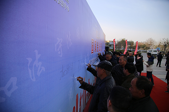 QQ图片20171206104004.jpg QQ图片20171206104004.jpg