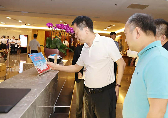 图片2.jpg 图片2.jpg