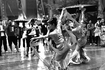 1469713_sqlin_1568280042074_b.jpg 1469713_sqlin_1568280042074_b.jpg