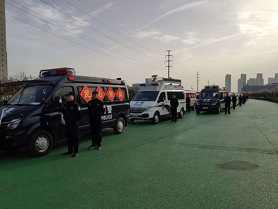 图片2.jpg 图片2.jpg