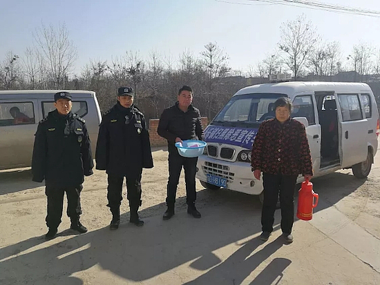 图片2.jpg 图片2.jpg