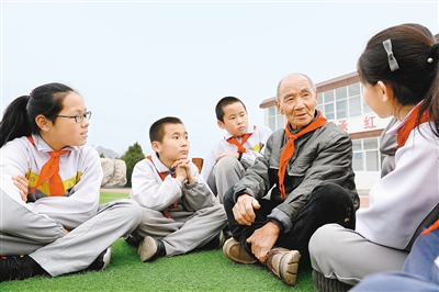 res03_attpic_brief.jpg res03_attpic_brief.jpg