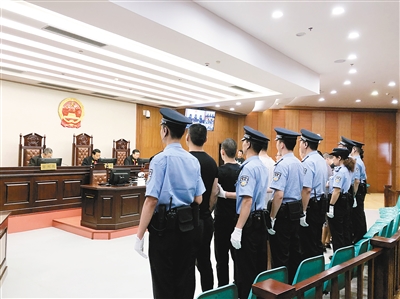 res03_attpic_brief.jpg res03_attpic_brief.jpg