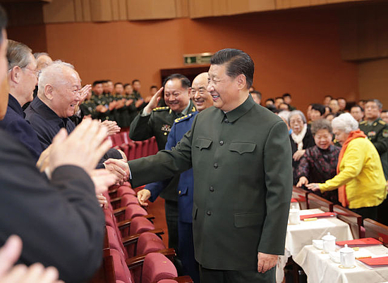 习近平向全军老同志祝贺新春