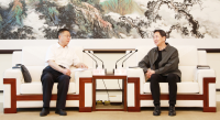 杨仁华会见陕西有色金属集团董事长吴群英
